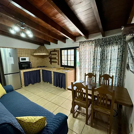 Tomás Y Puri Apartamento Fátaga