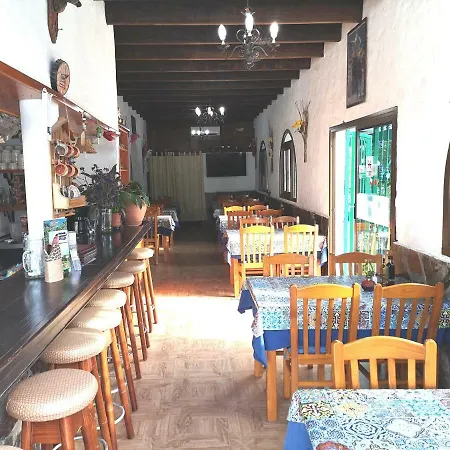 Tomás Y Puri Apartamento Fátaga